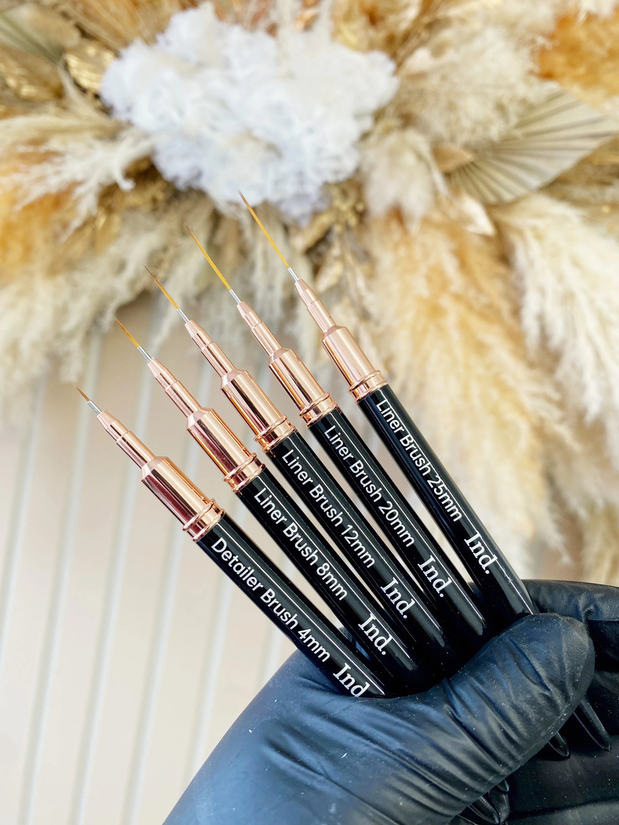 Liner Brushes